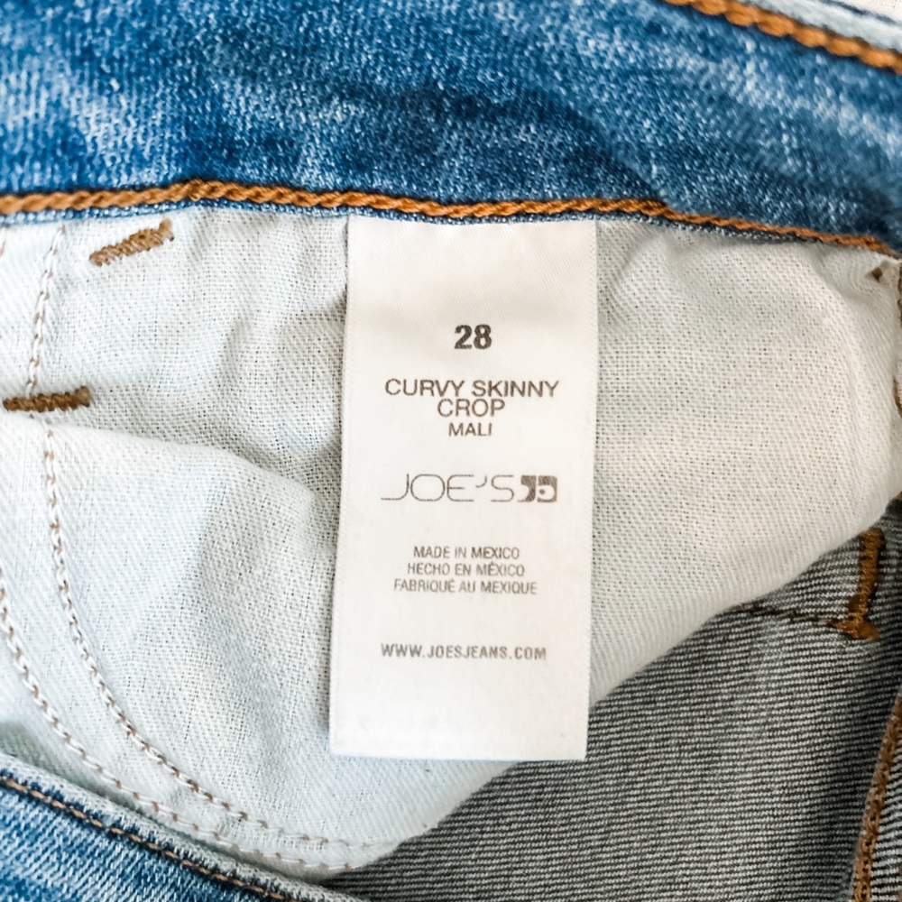 NWT Joe’s Jeans “Flawless” Curvy Skinny Crop, size 28 - Picture 9 of 9